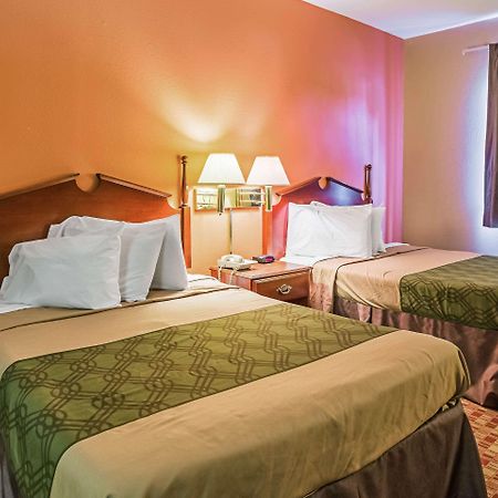 Econo Lodge Inn&Suites Ripley Esterno foto