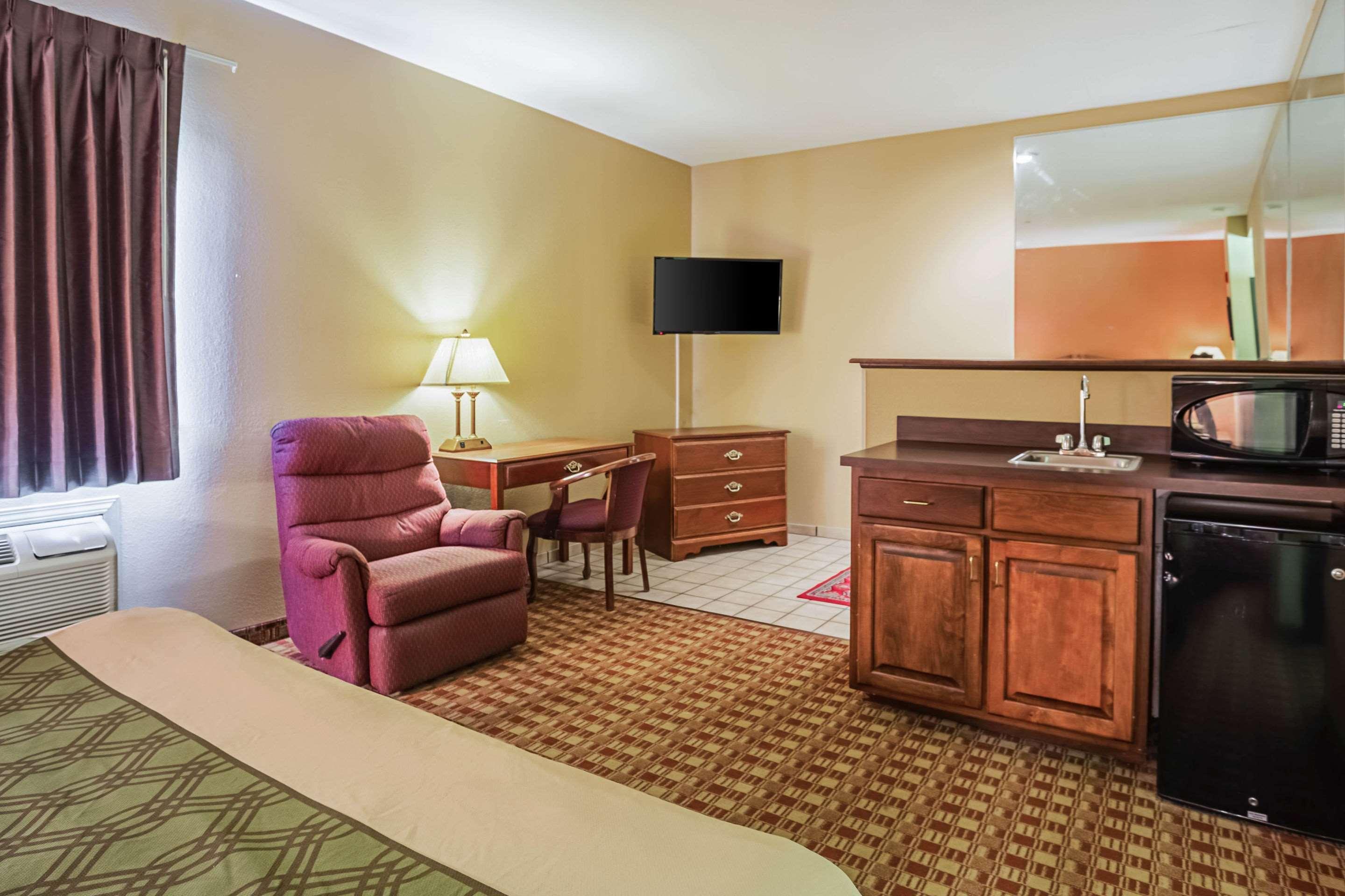 Econo Lodge Inn&Suites Ripley Esterno foto