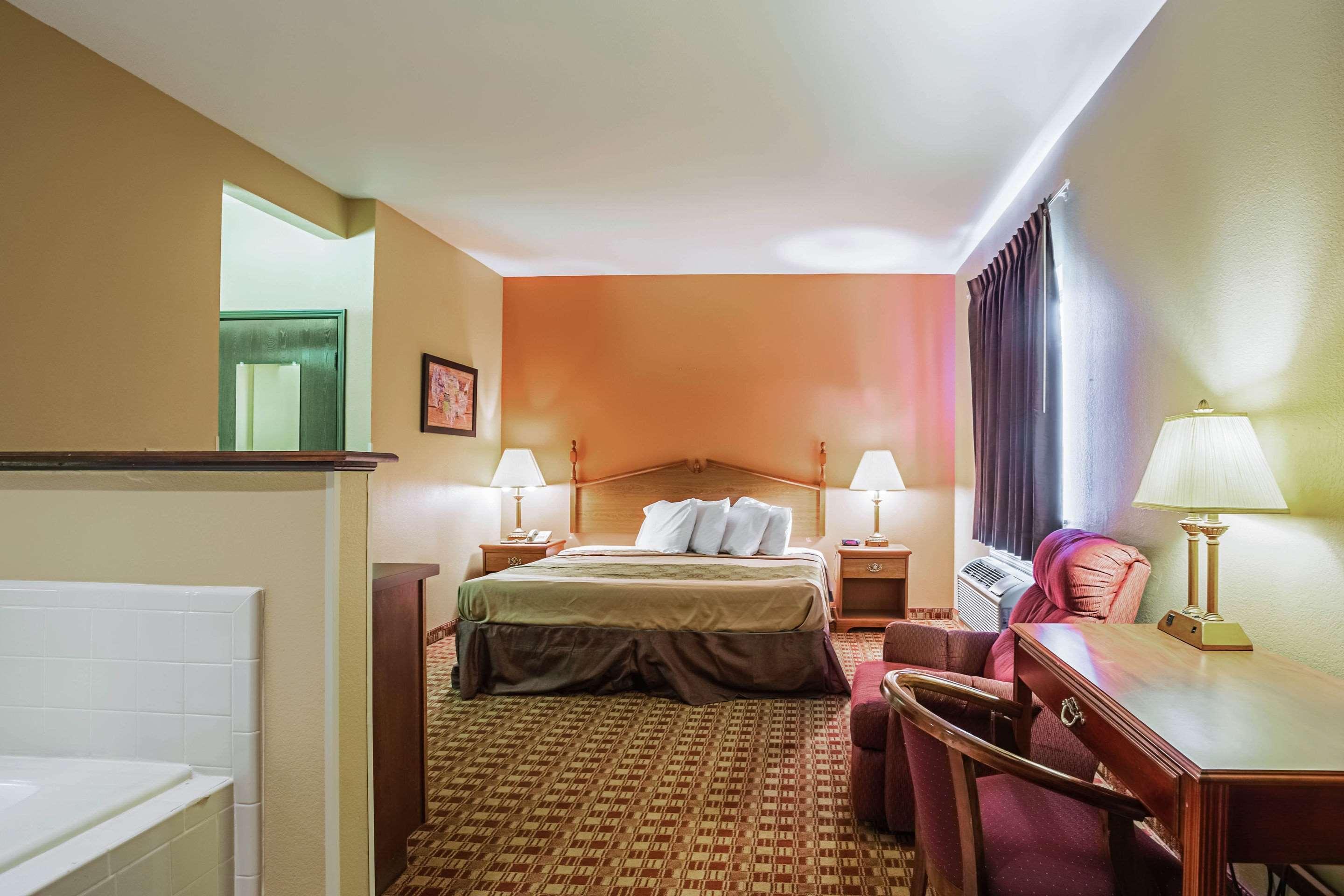 Econo Lodge Inn&Suites Ripley Esterno foto