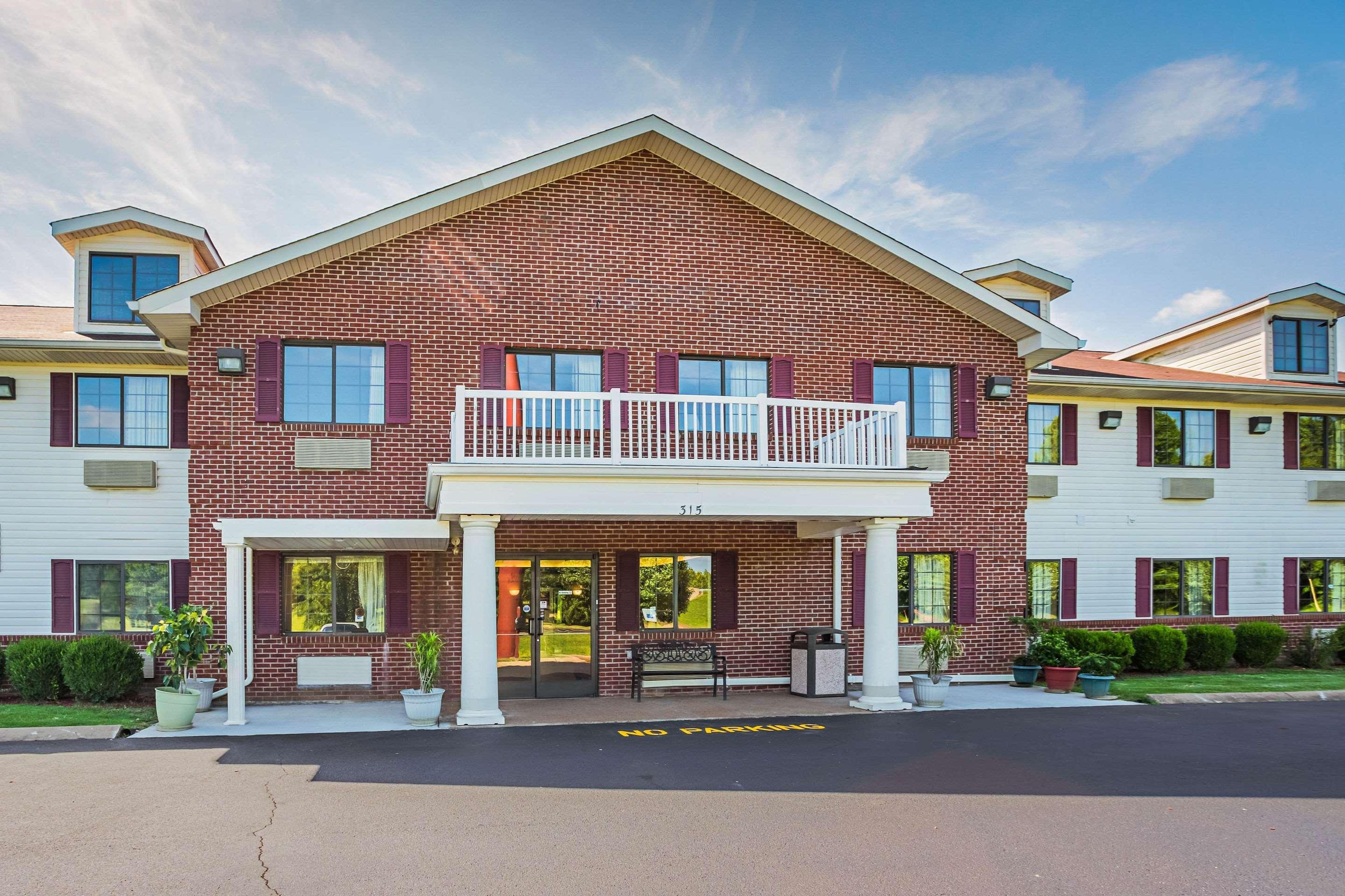 Econo Lodge Inn&Suites Ripley Esterno foto