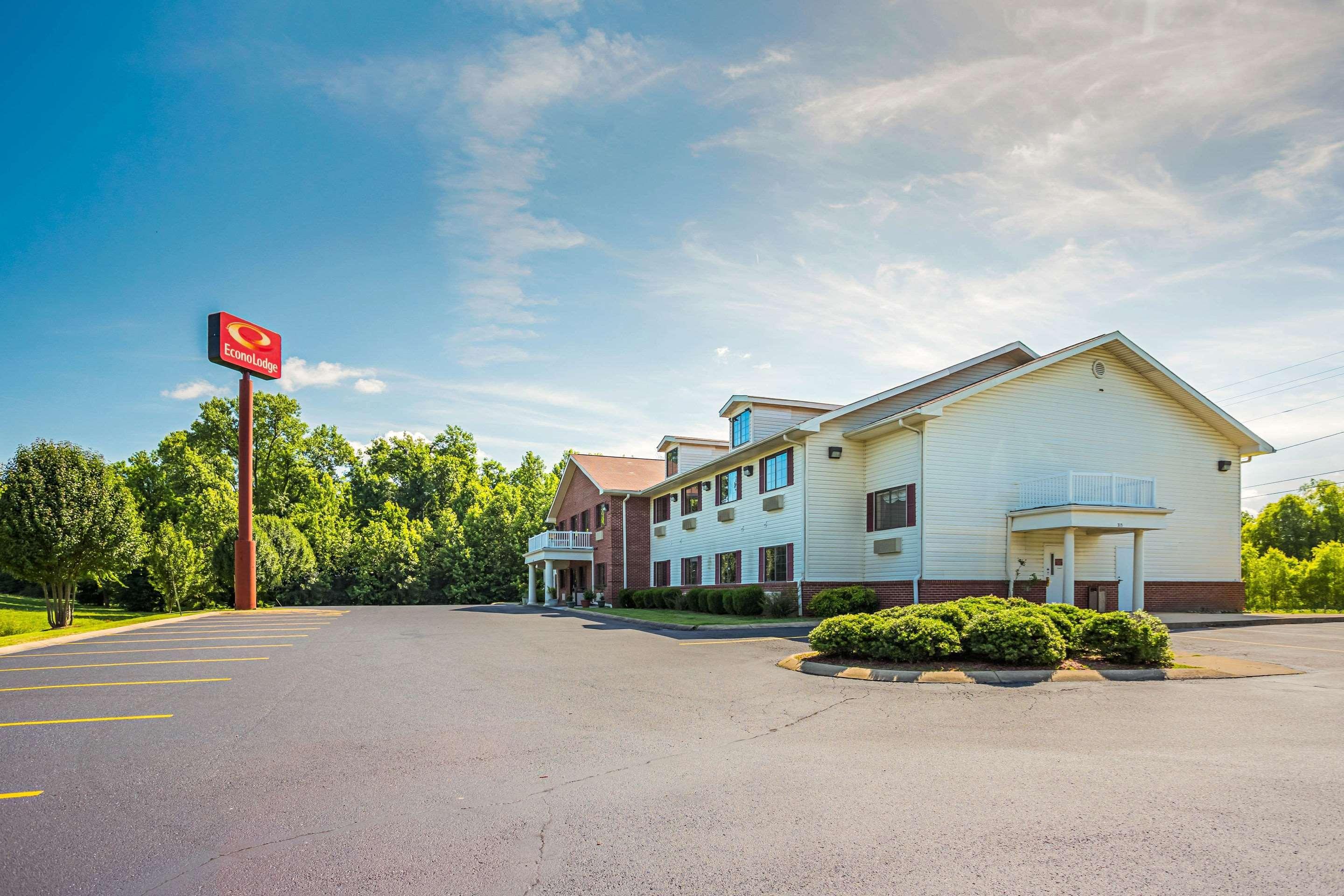 Econo Lodge Inn&Suites Ripley Esterno foto