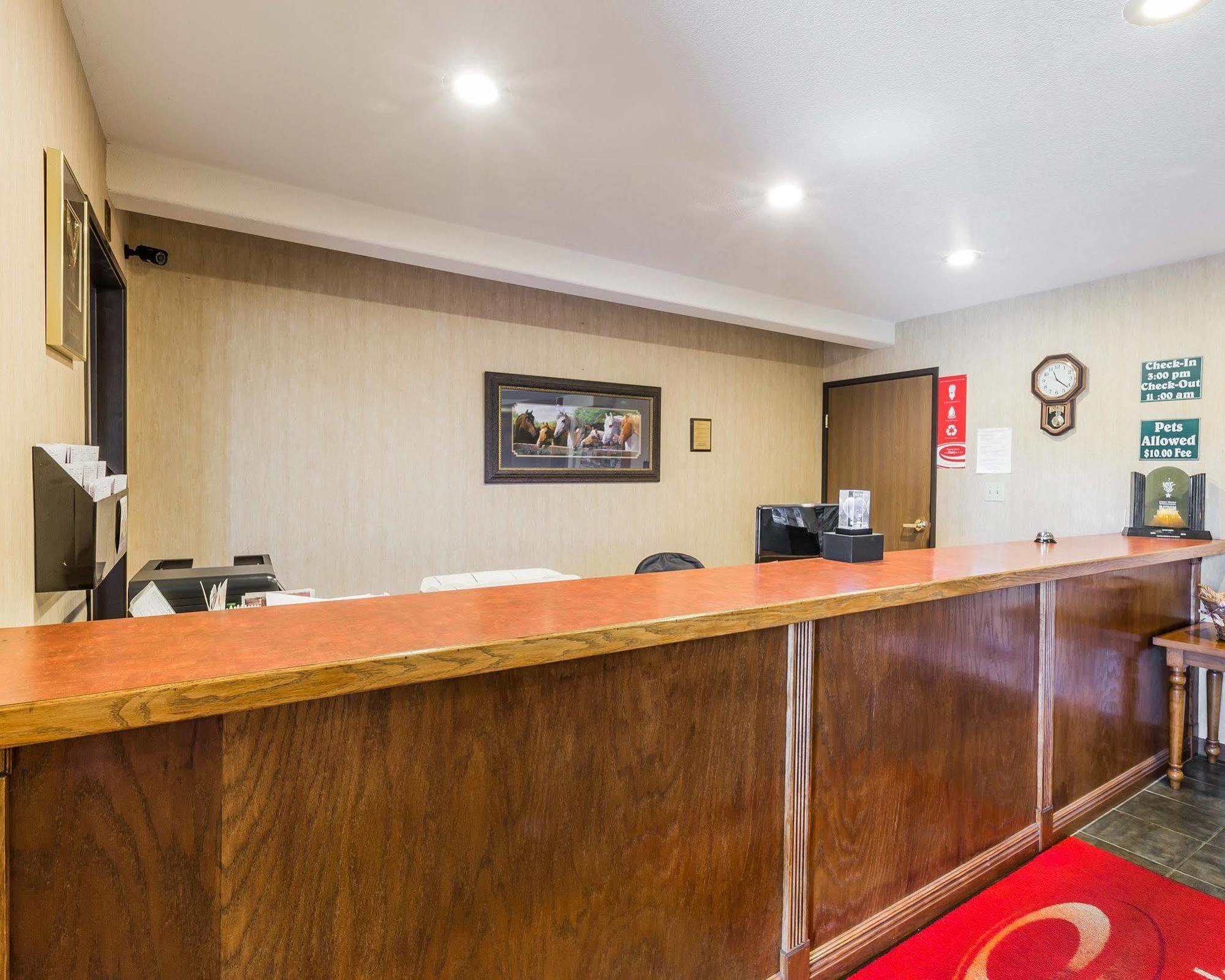 Econo Lodge Inn&Suites Ripley Esterno foto